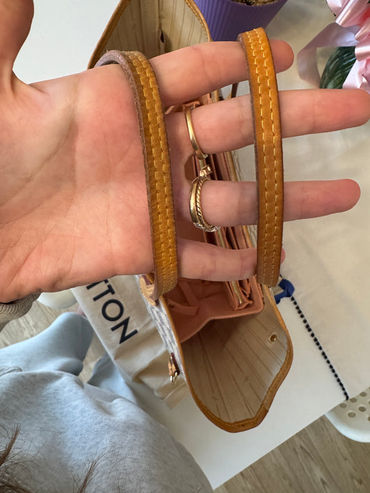 Louis Vuitton Neverfull MM